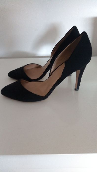 Stilettos pretos