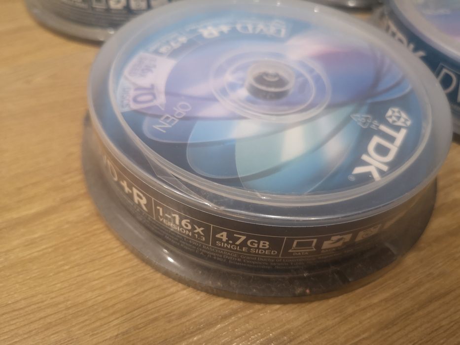 75 DVDs novos selados na caixa original tdk e verbatim64551262726530122