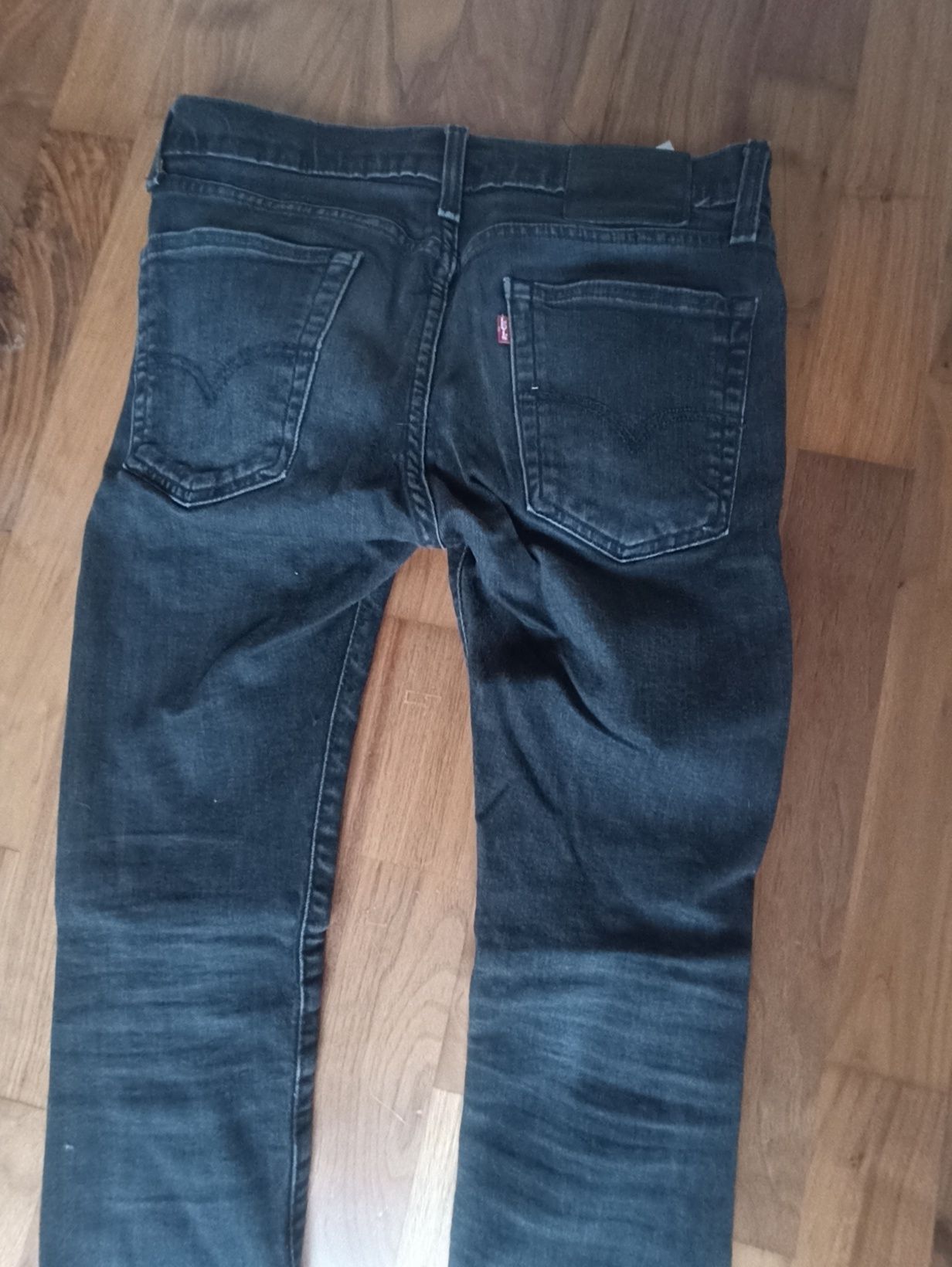 Spodnie męskie jeansowe Levi's 519 W30L32