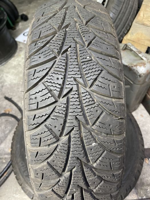 Шины 185/65 R15 Rosava б/у пара зима 8/8,5мм U7