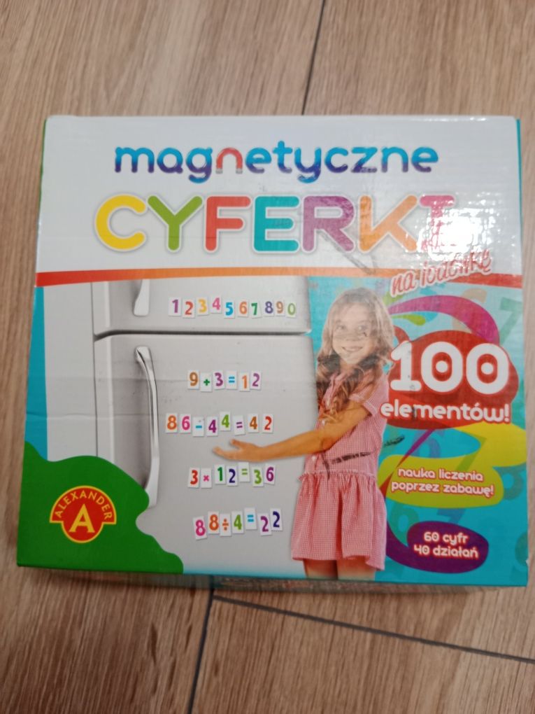 Zestaw układanek z magnesami - litery i cyfry