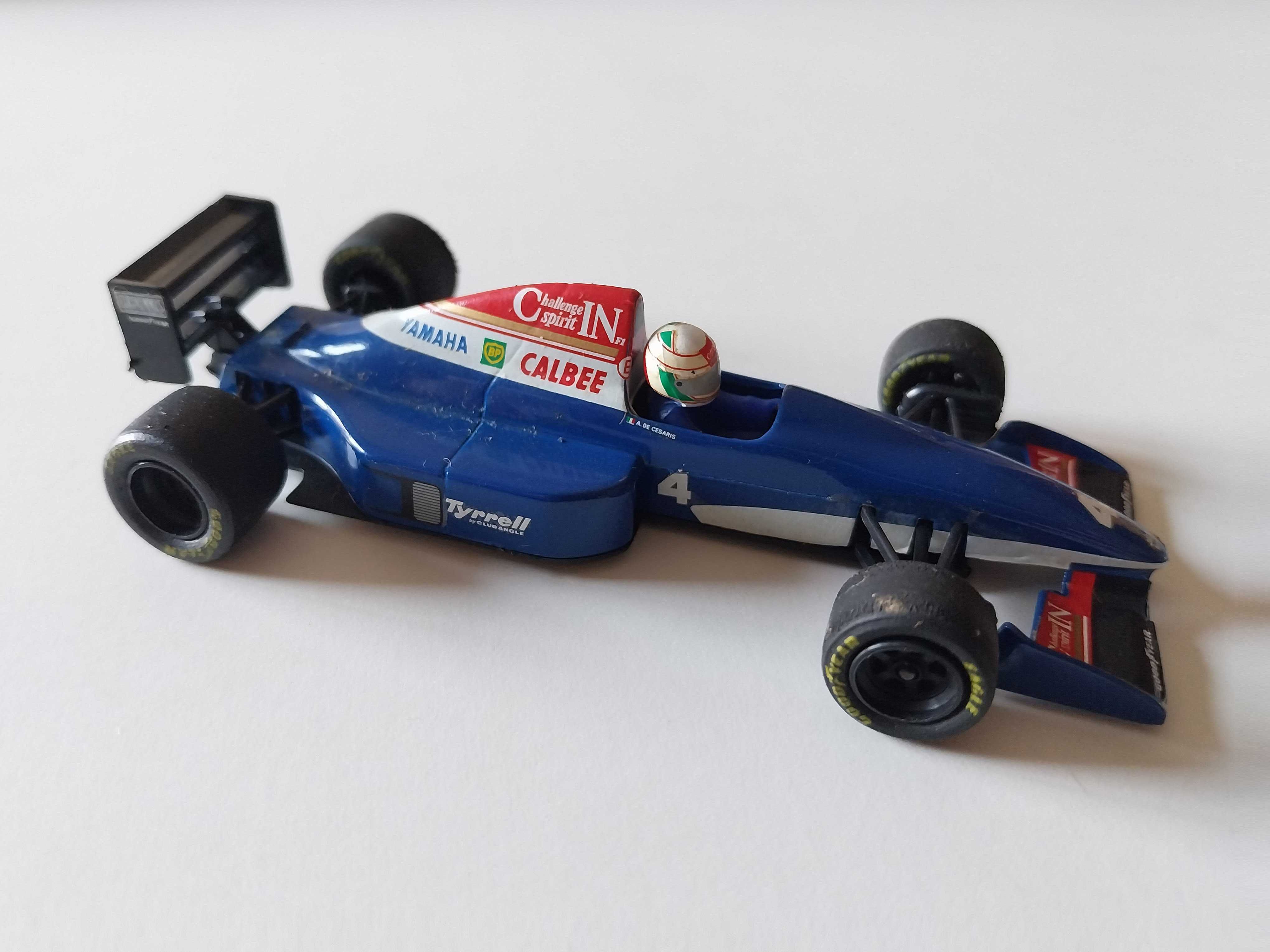 miniatura 1/43 TYRRELL 020C Andrea De Cesaris (1992) | edição Onyx
