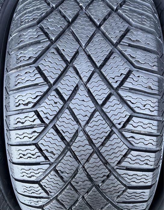 Шини Continental Viking Contact 7 R 16 205 60