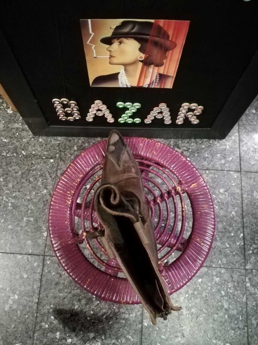 Botas Novas marca Salieri em Pele côr Castanho tamanhos 35, 36 e 39