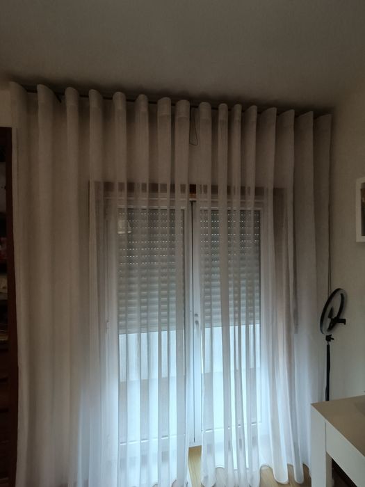 Cortina com calha