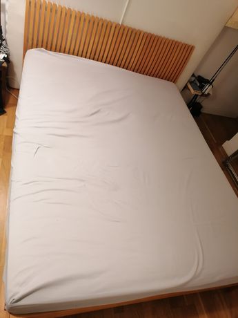 Sprzedam łóżko 160x200 bez materaca