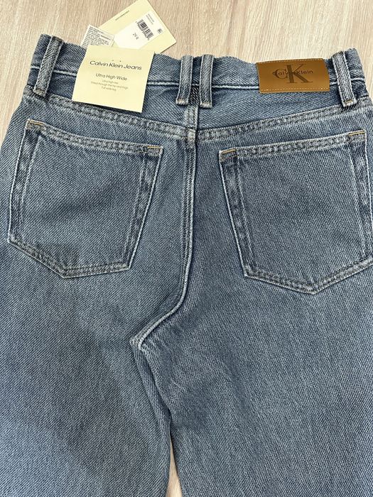 Джинси Calvin Klein