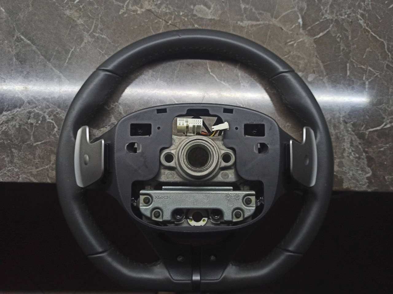 Руль кожаный Hyundai 2020 IONIQ Elantra AD/I-30/Veloster с кнопками
