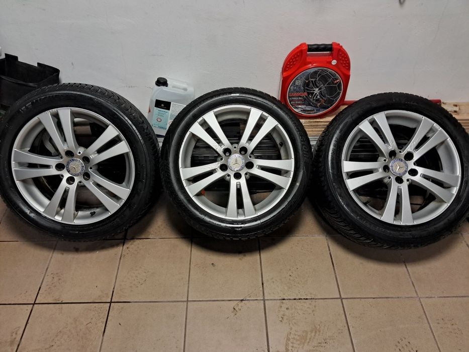 Aluminiowe felgi z oponami zimowymi 225/50 r17 MERCEDES 5x112
