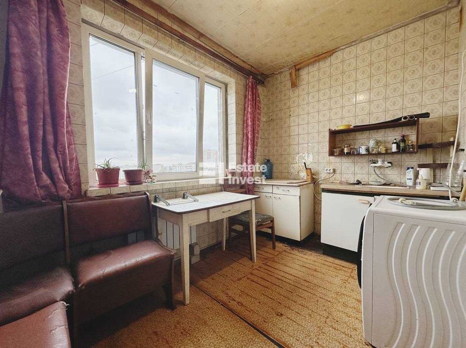 Здам 2 кімн. квартиру на вул. Ахсарова, 20.