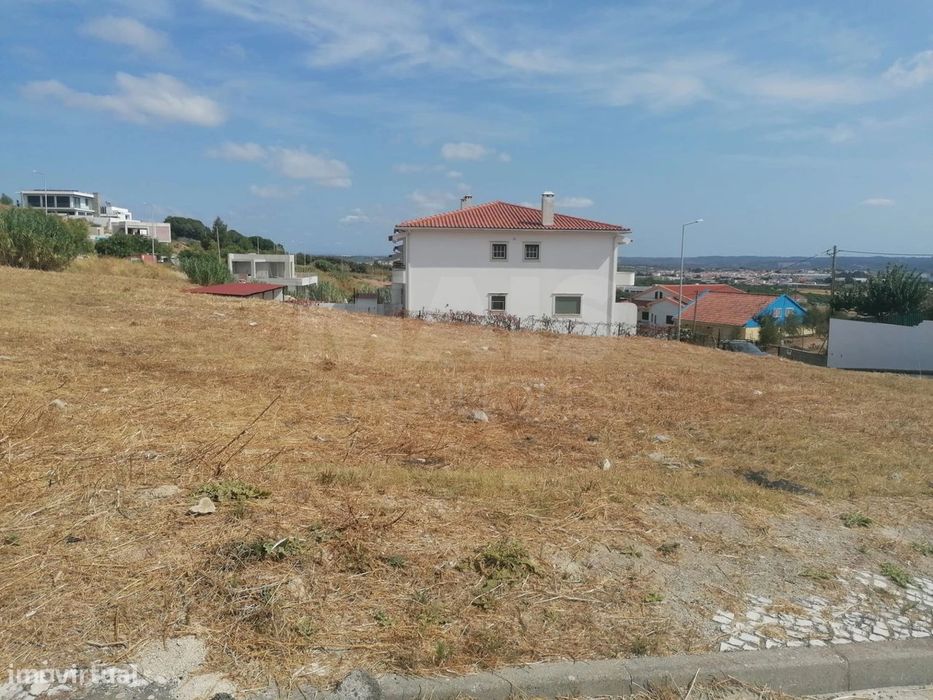 Terreno para Construção em Alenquer – Urbanização das Fontaínhas