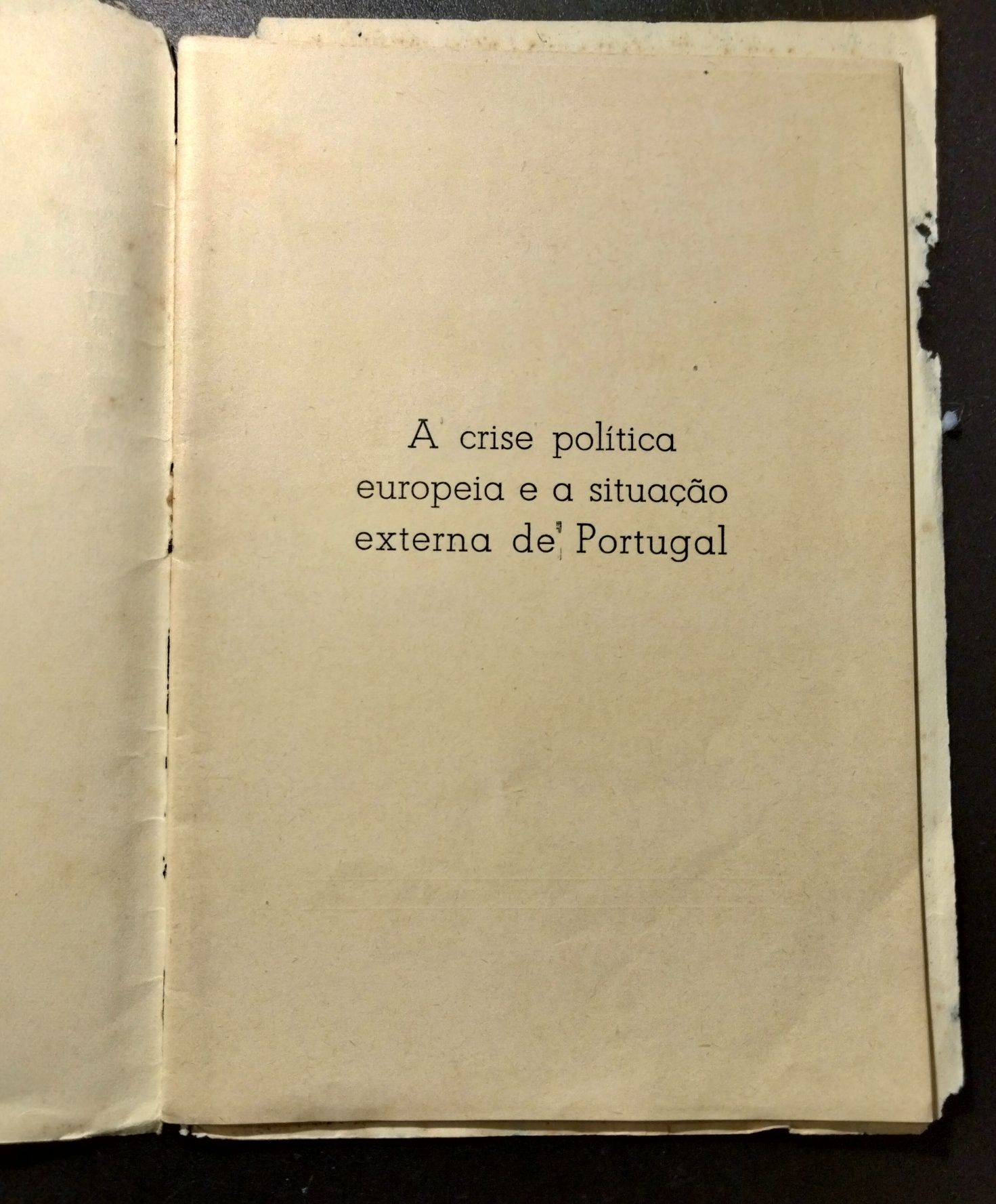 Livro muito raro - Discurso de António Oliveira Salazar (1939)