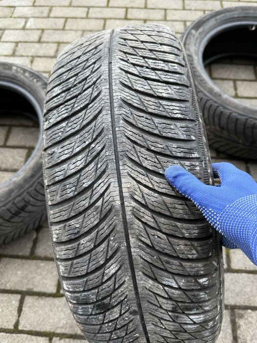 Michelin Pilot Alpin 5 зимова гума 205/55/17