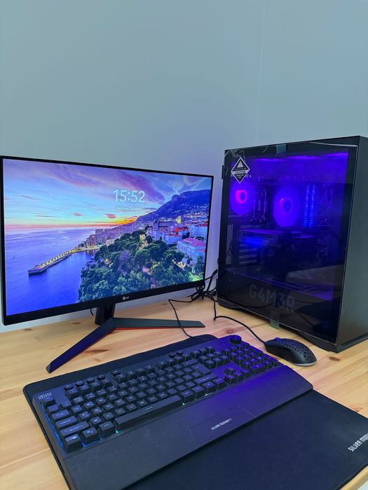 Komputer gamingowy  G4M3R  + monitor + klawiatura + mysz