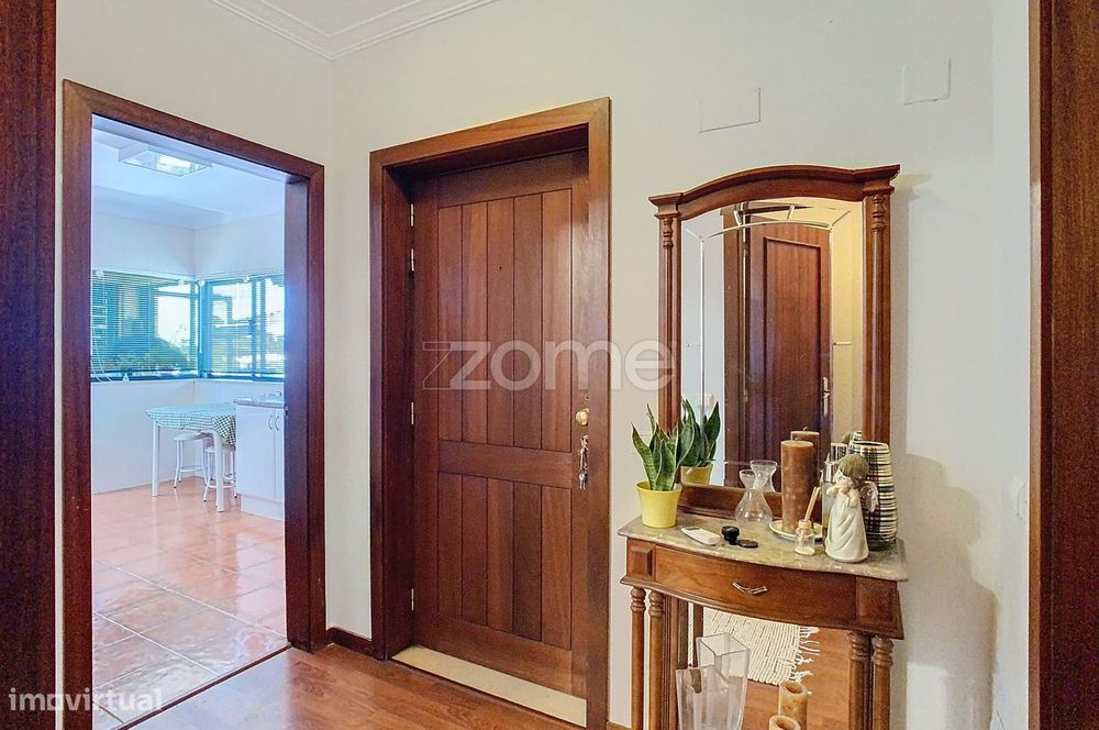 Apartamento T2 em Mourisca do Vouga + Garagem + Arrumos
