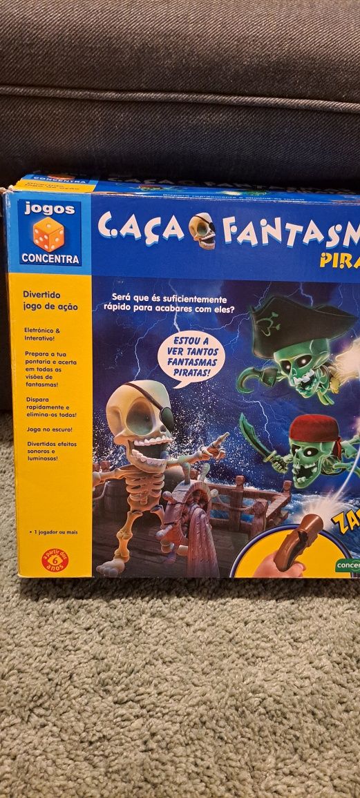 Jogo caça fantasmas piratas