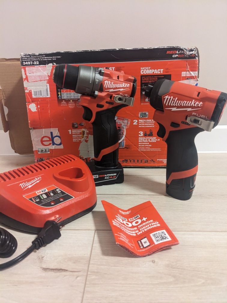 Набір безщіткових оригінальних шуруповертів Milwaukee 3497-22  M 12