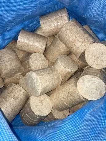 Brykiet rolka iglasty RUF Pellet Opał