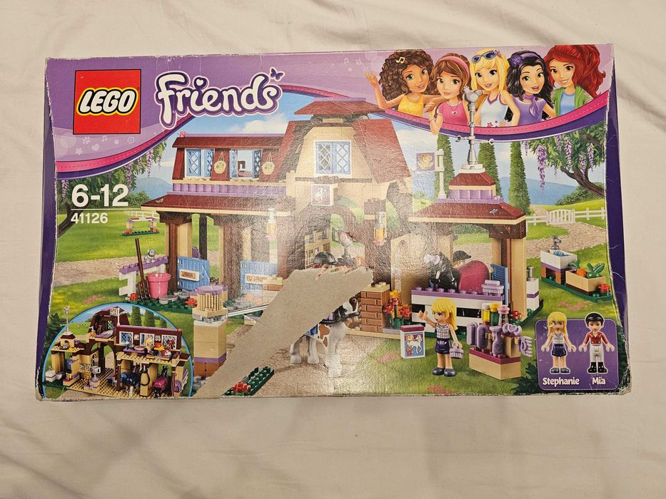 LEGO 41126 Friends - Klub jeździecki Heartlake
