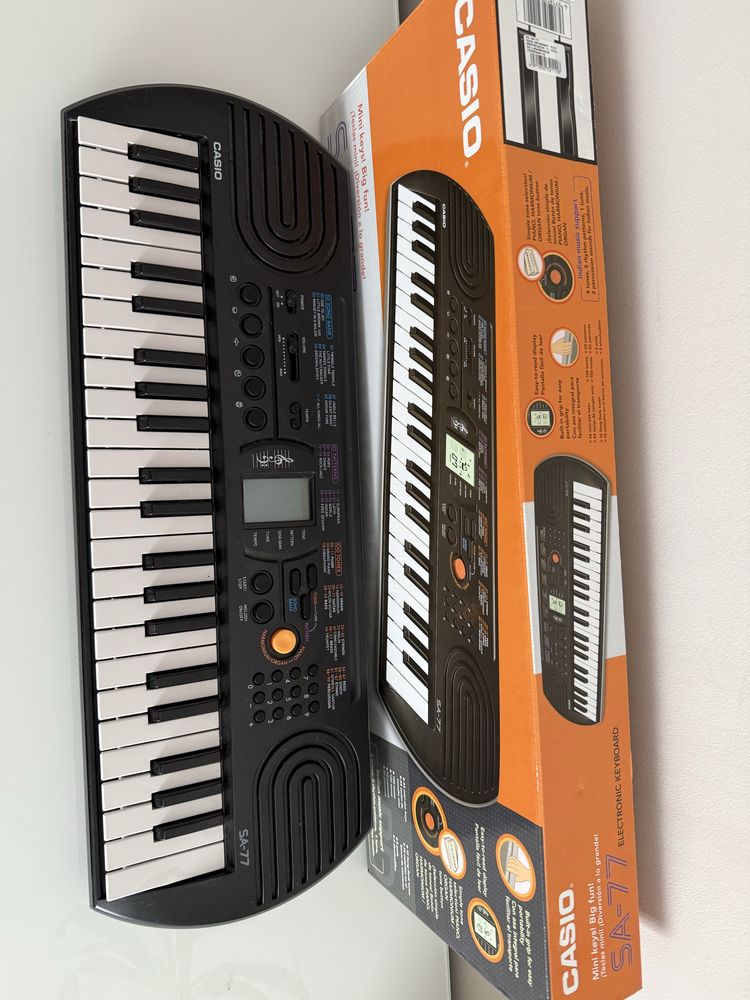 Keyboard Casio SA-77