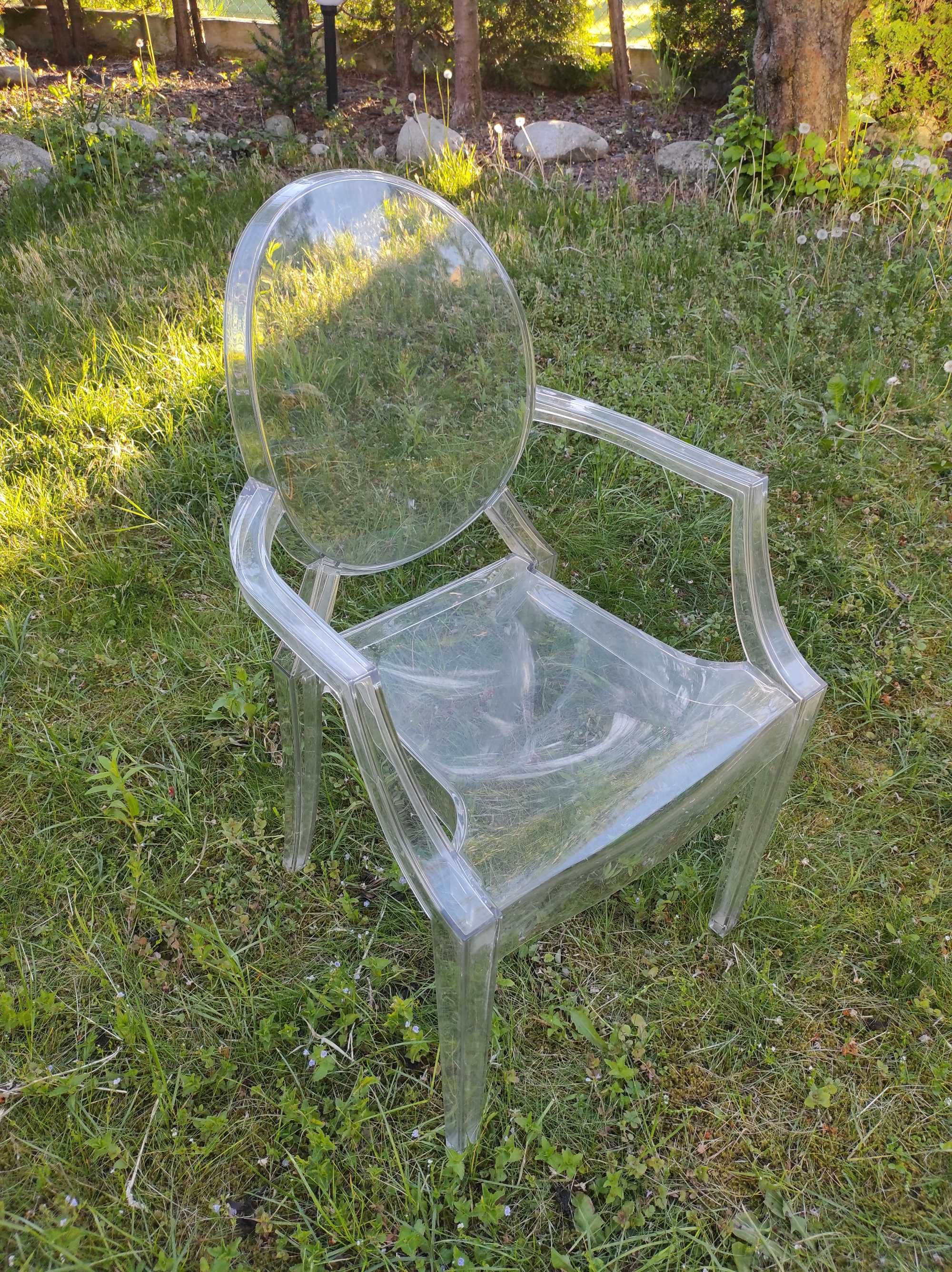 Krzesło przezroczyste transparentne plastikowe