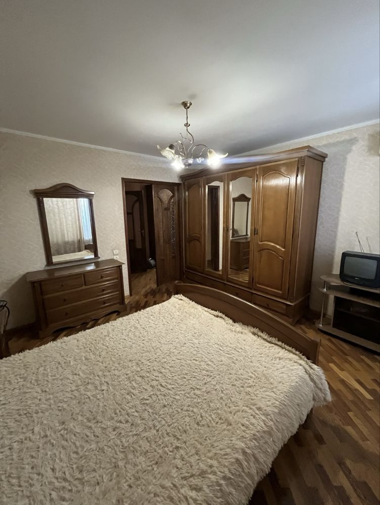 Здам 2-кімнатну квартиру в центрі міста