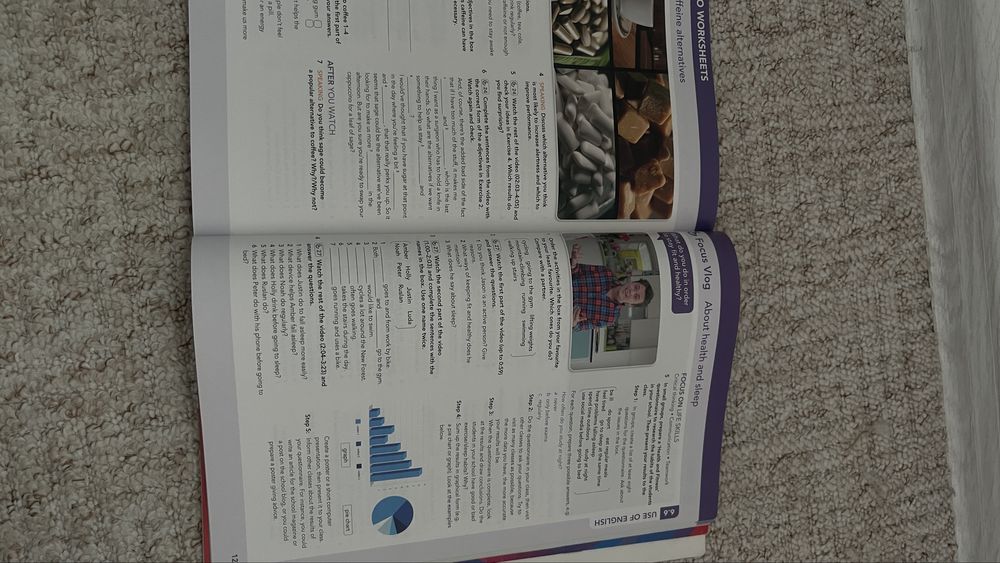 Книга „ Student’s book focus 3”.