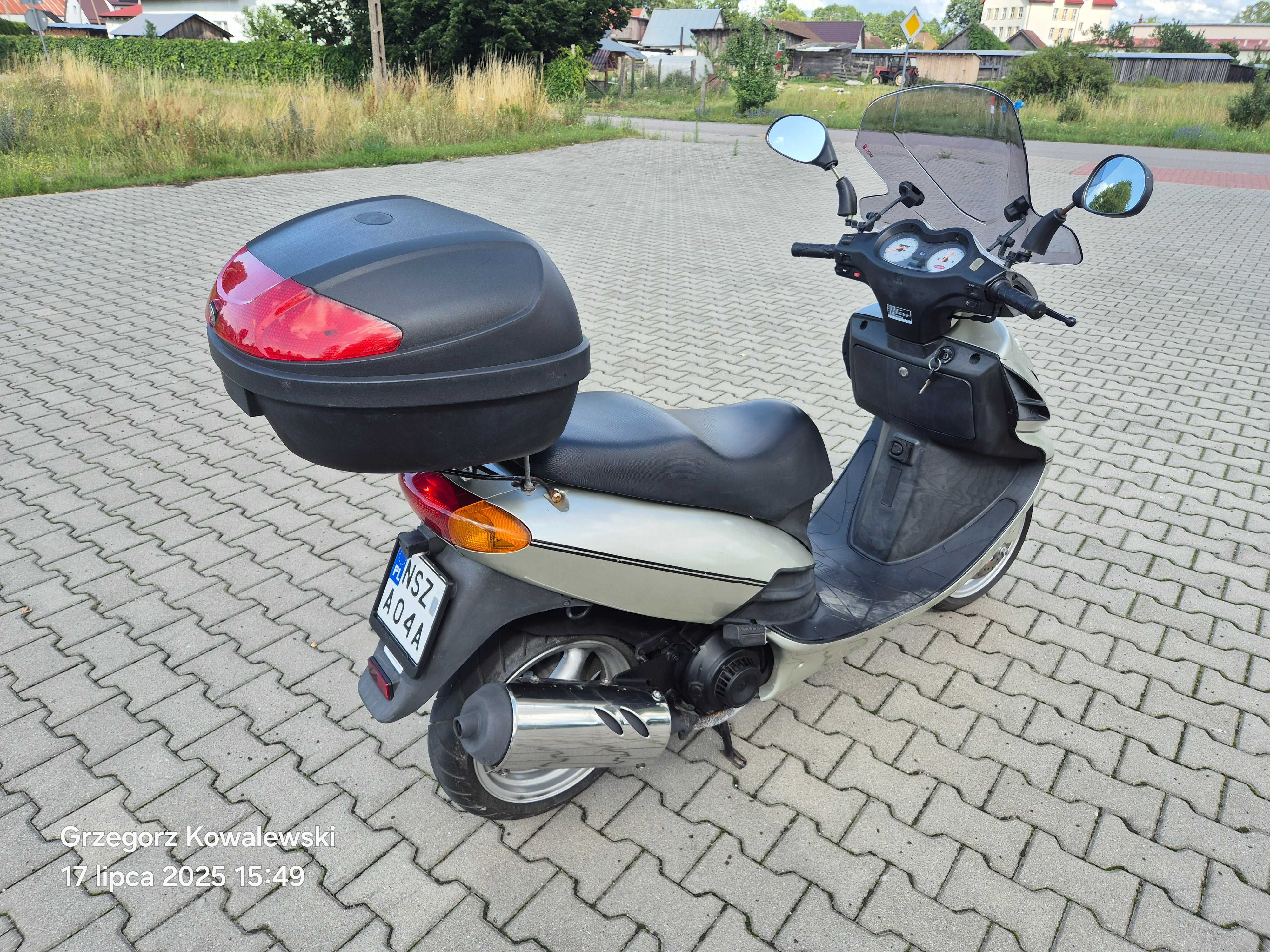 Skuter Daelim SG 125
