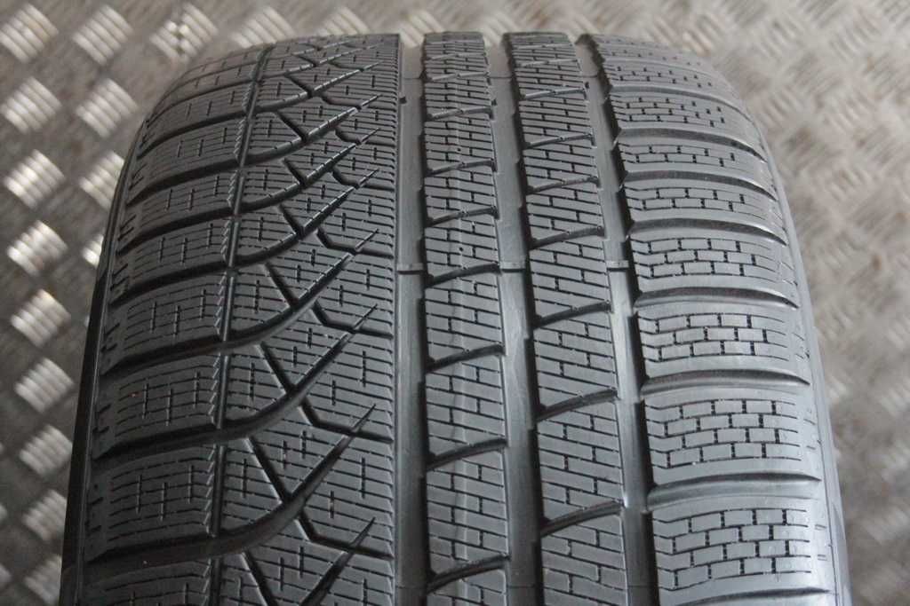 285/40/20 Pirelli P Zero Winter 285/40 R20 108V XL Elect