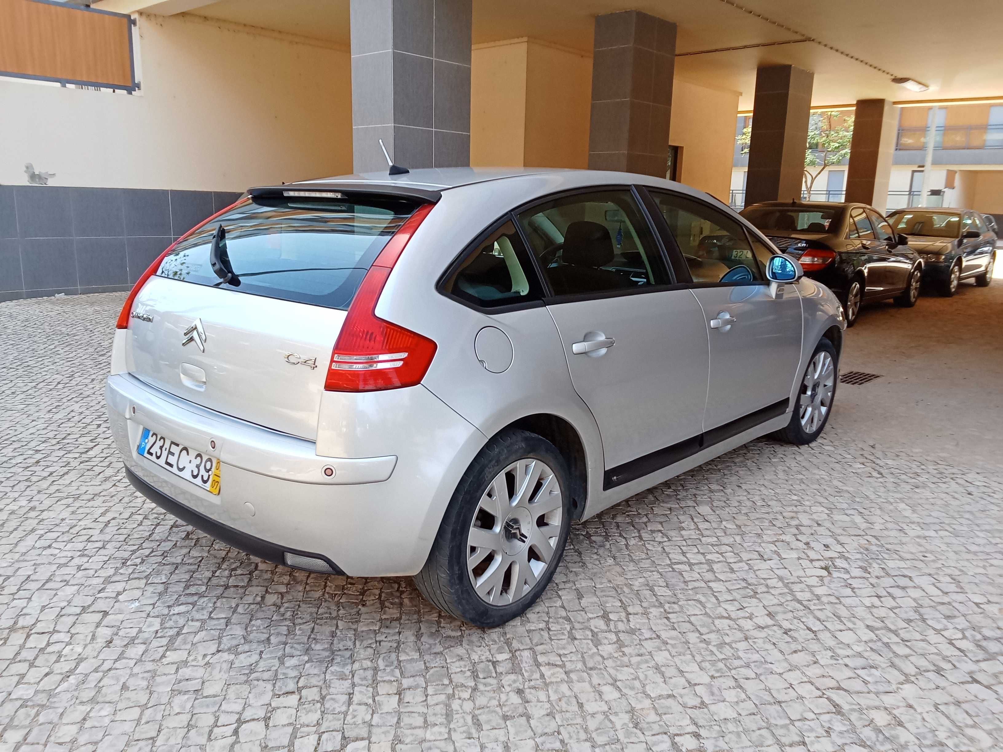 Citroën C4 Ano 2007 1.6 HDI Diesel