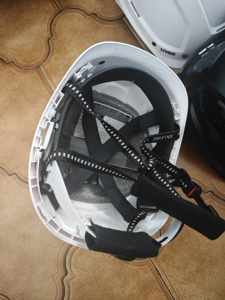 Kask ochrony Uvex