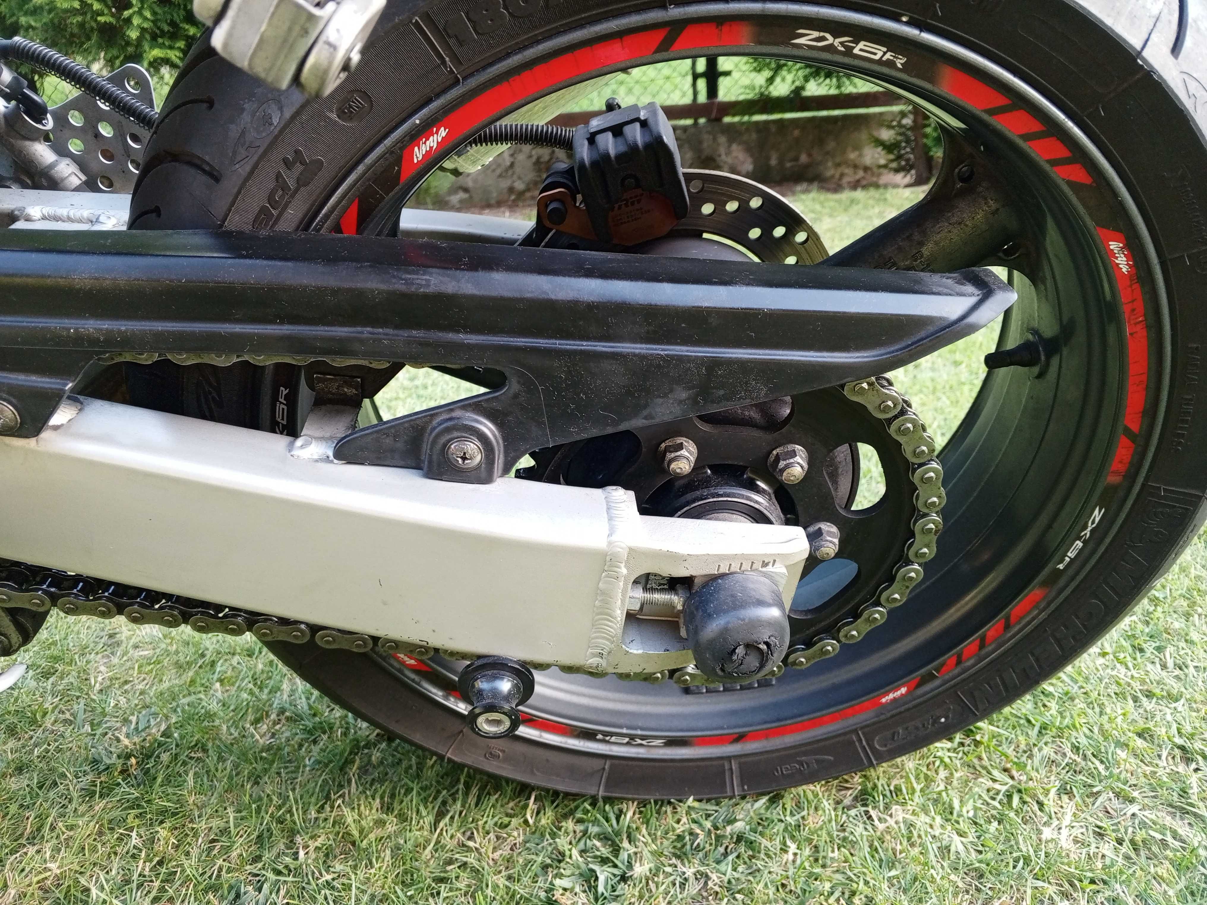 Kawasaki Ninja zx6r