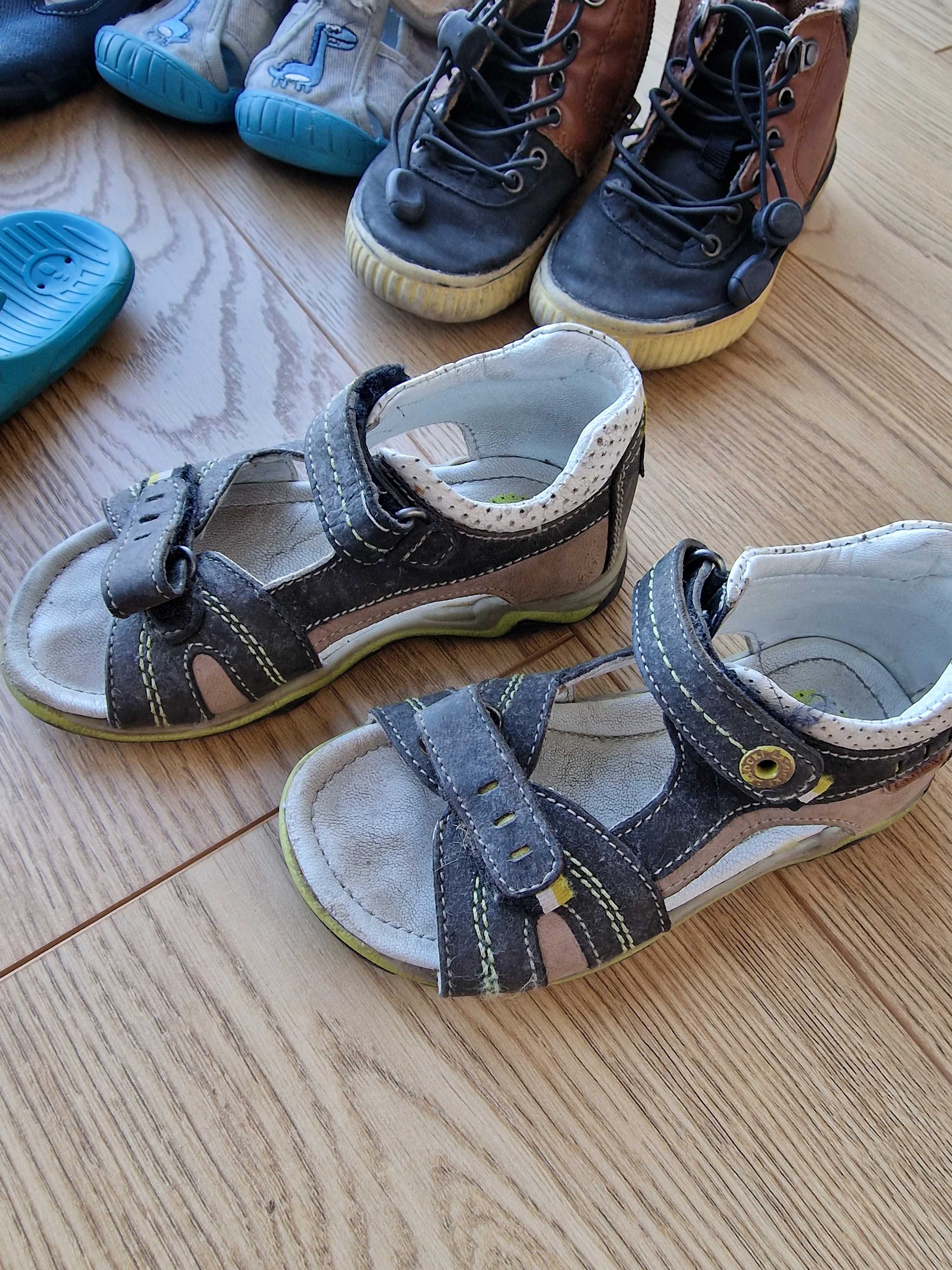 Sandały Lasocki 25r + crocsy, klapki kapcie, półbuty reserved, kalosze