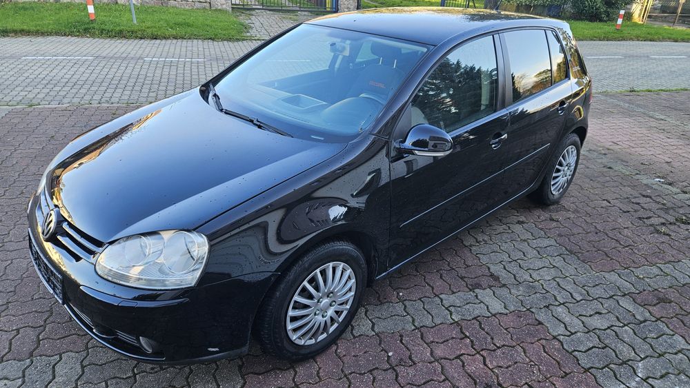 06r 230tys.km VW GOLF 5 1,4MPI 81KM Bogata wersja rej w Pl