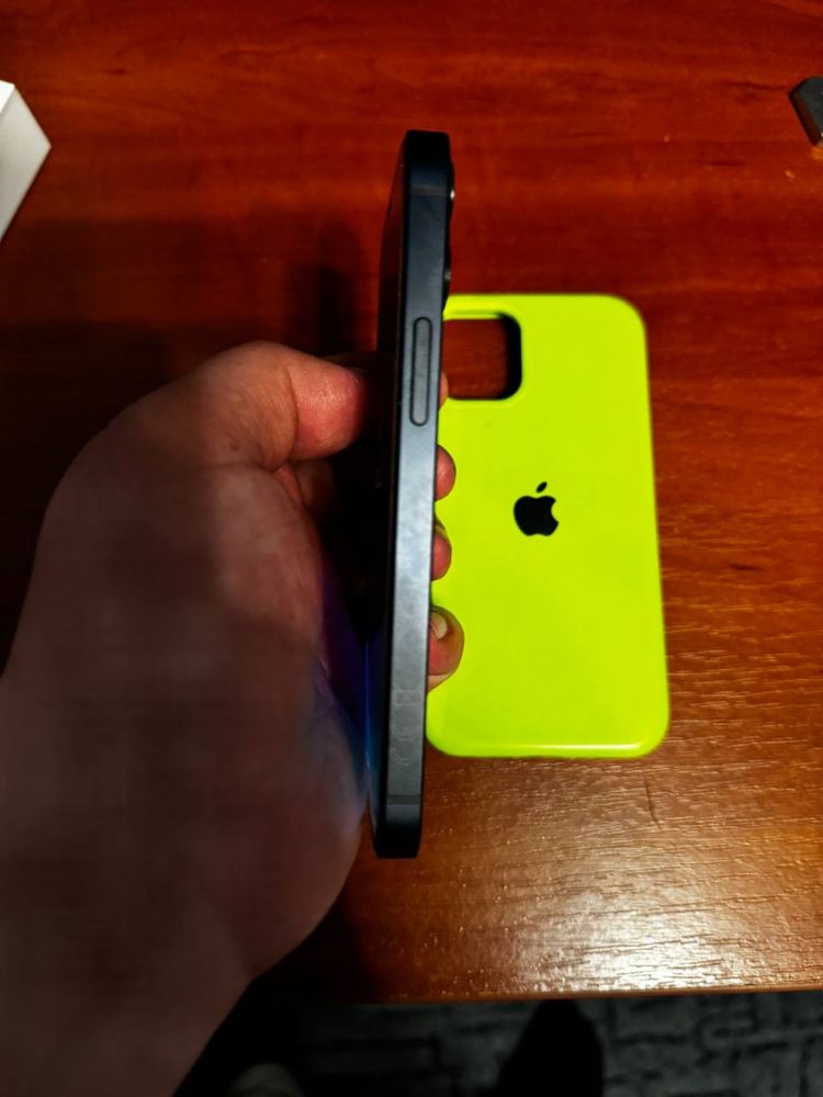 Iphone 12 mini 128  Идеал