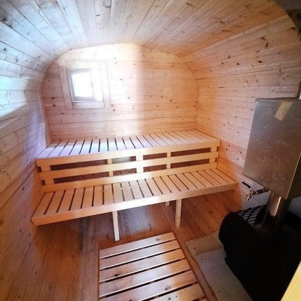 Квадро-Баня 600 х 220 см серая, козырёк над входом, двери стеклянные.