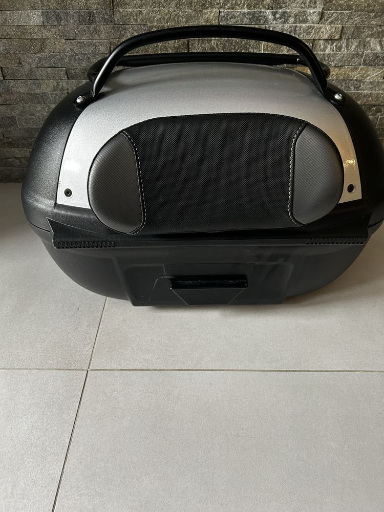 Kufer motocyklowy