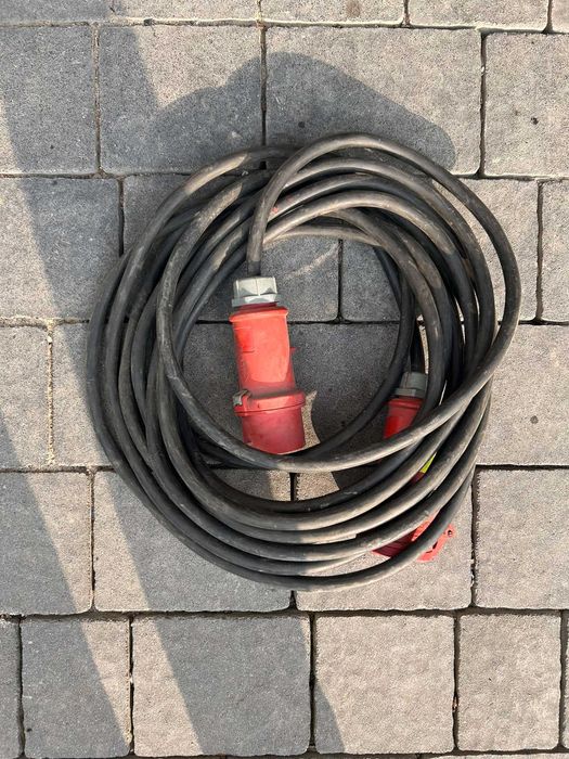 Przedłużacz siłowy