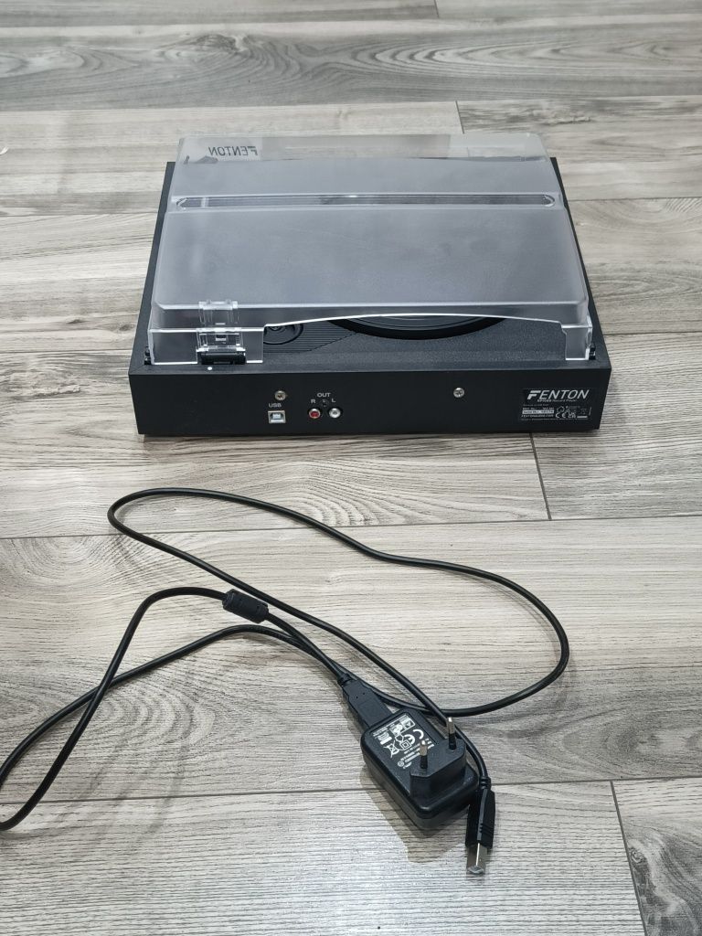 Gramofon Fenton RP108B