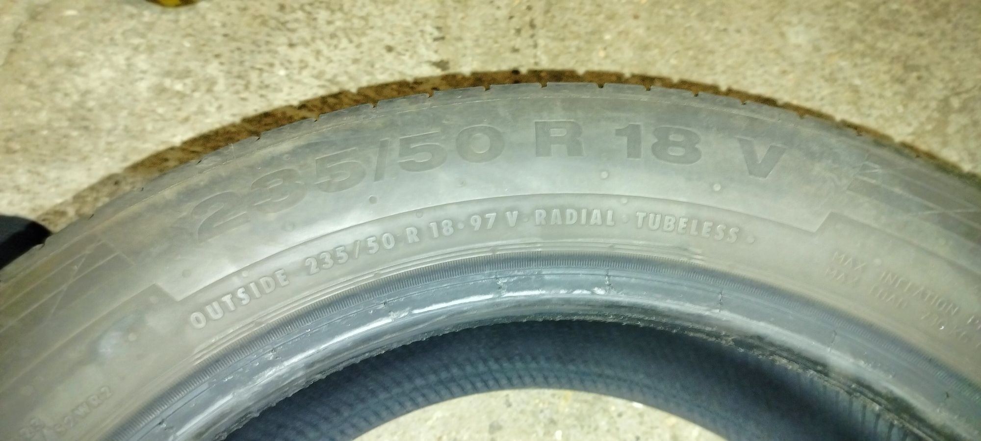 Opony Continental 235/50 R 18V RADIAL TUBELESS