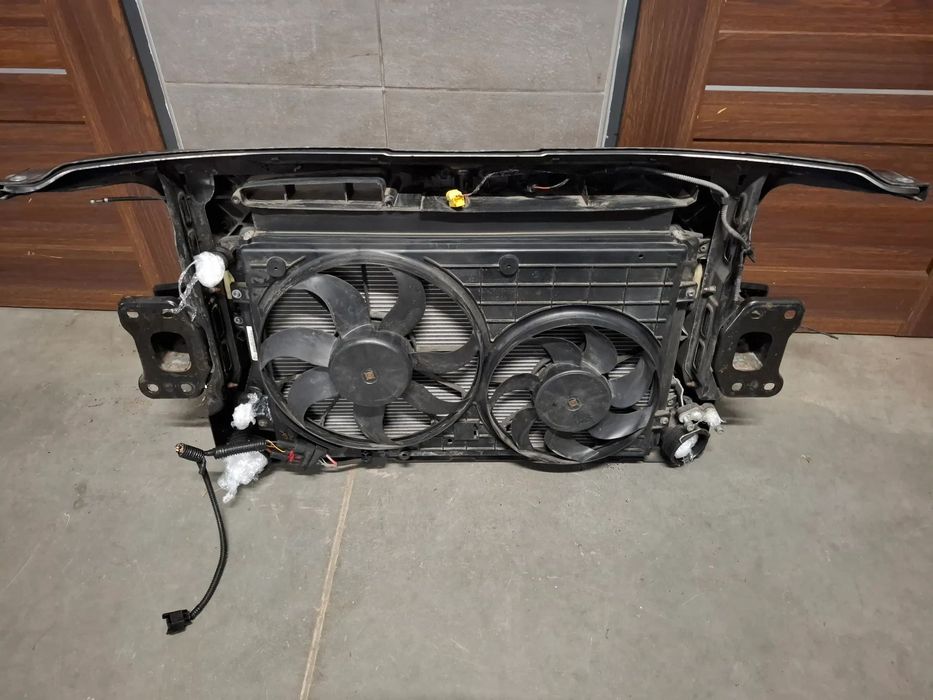 Pas przedni chłodnice wentylatory Skoda Superb II Lift 1,8 TFSI automat rok 2014