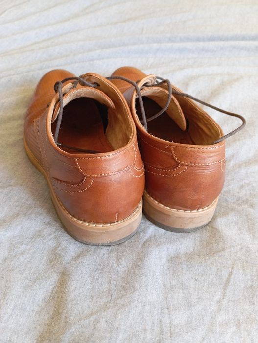 Półbuty męskie LASOCKI, r. 41, długość wkładki 27 cm