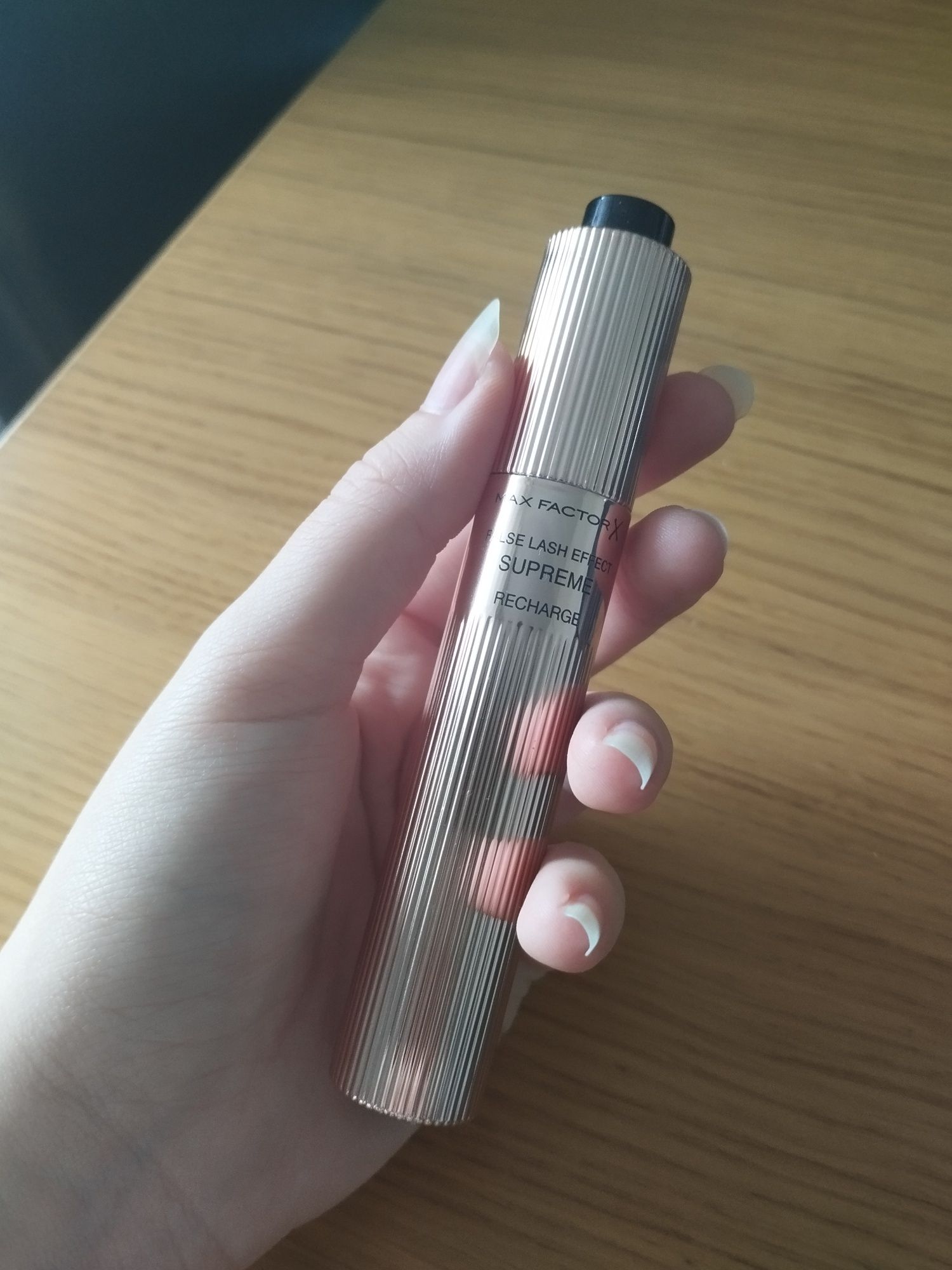 Max factor tusz false lash effect supreme