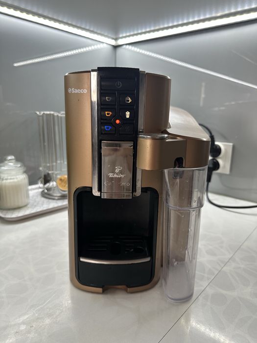 Ekspres SAECO Cafissimo Latte Tchibo