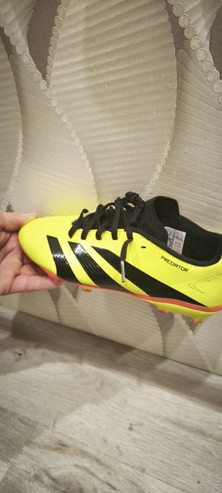 Буци Адідас придатори стан 8,5/10 розмір 37,5 ЧИТАТИ ОПИС!