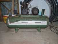 Compressor trifásico