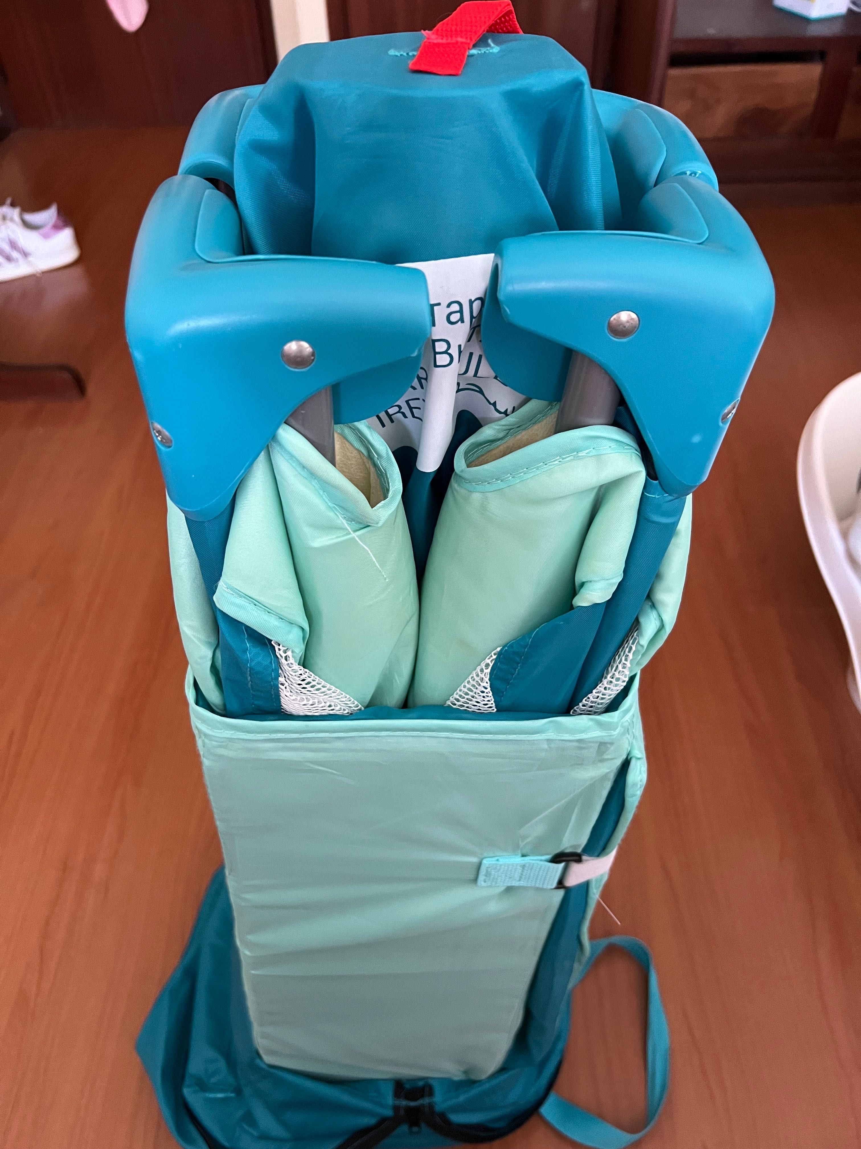 Cama de bebê + colchão para viagem