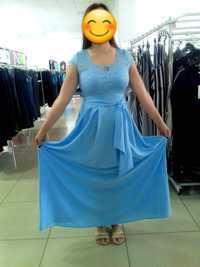 Продам нарядное платье (в пол) размер на этикетке L..