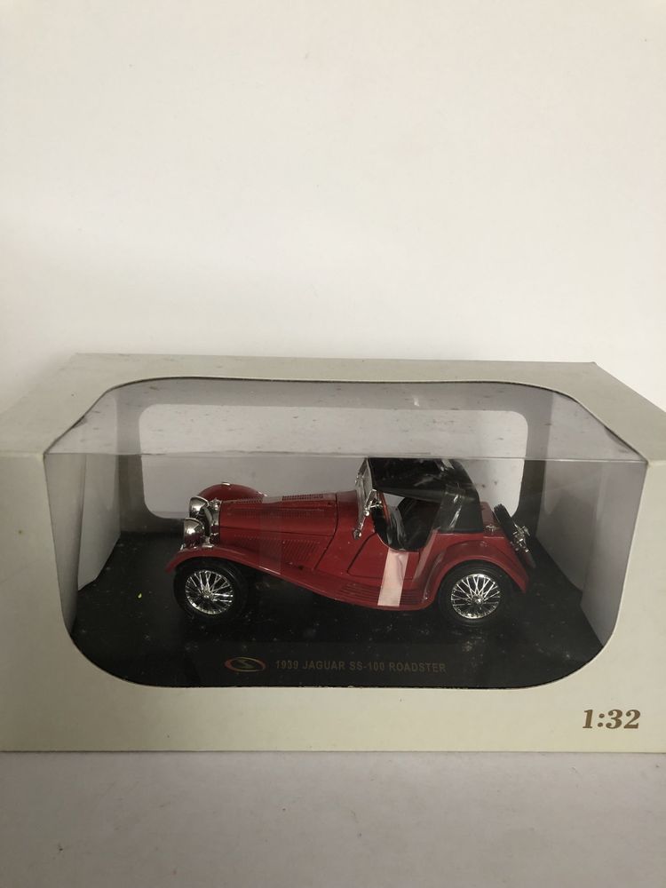 Jaguar SS-100 Roadster escala 1:32