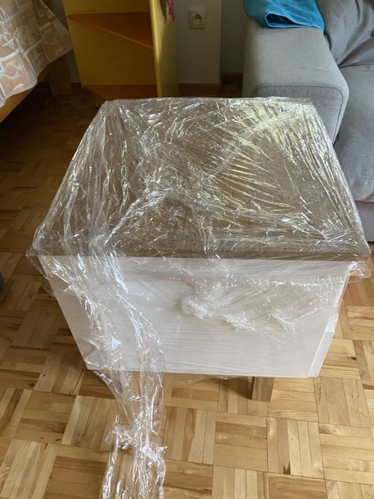 Szafka nocna Konsimo Frisk